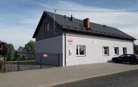 świetlica w turzy - widok od strony ulicy